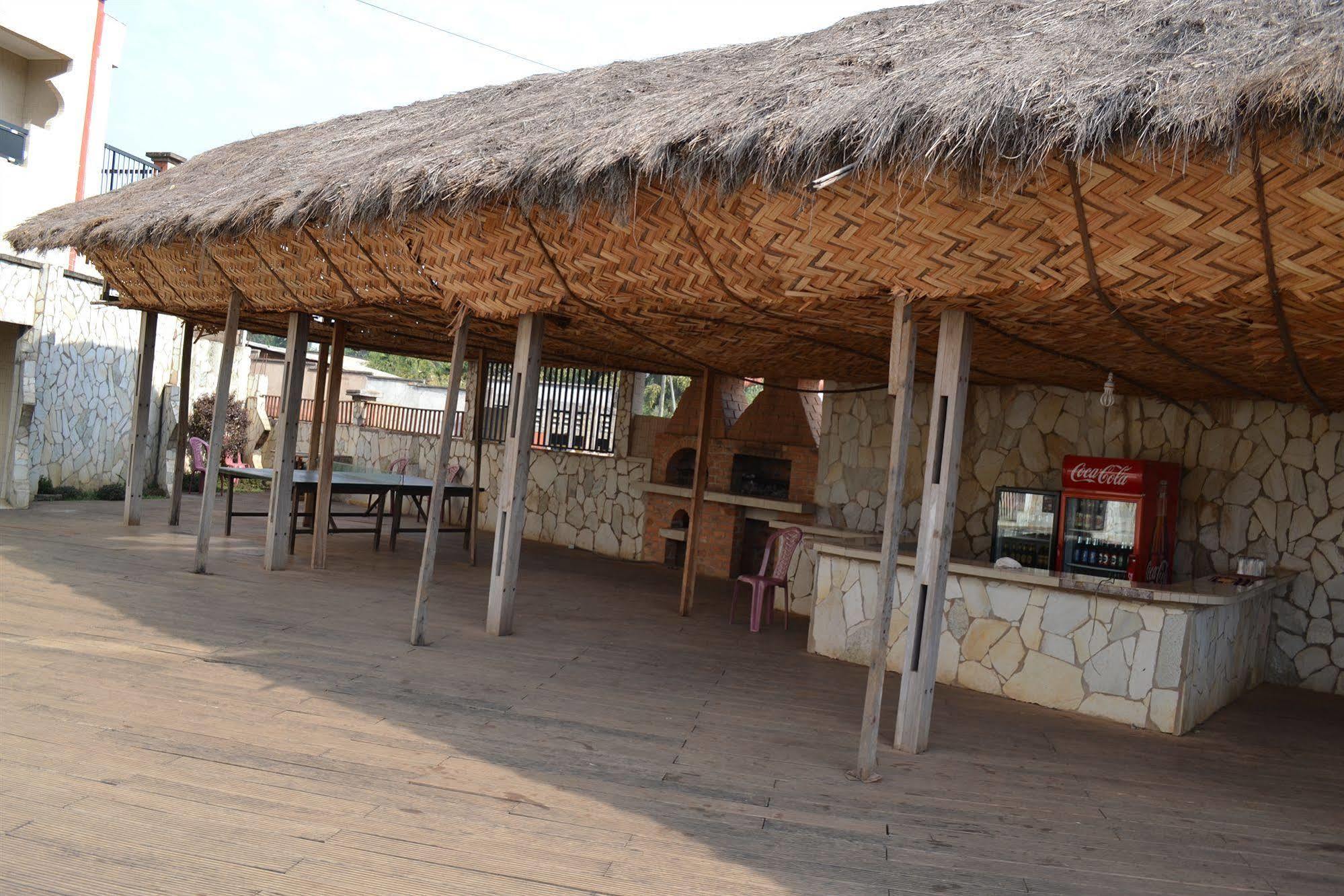 Mawa Hotel Bamenda Luaran gambar